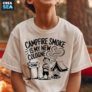 Campamento de verano SVG, PNG, Camiseta de camping para niños SVG, Cita divertida de campista, El humo de la fogata es mi nueva colonia SVG, para Cricut, Impresión por sublimación