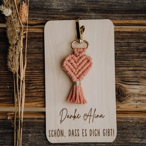 Holzkarte mit Makrameeschlüsselanhänger I personalisierte Holzkarte I Holzkarte I Holzkarte mit Makramee I Geschenk Dankeschön I Karte Danke