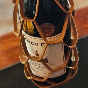 WINE BOTTLE CARRIER