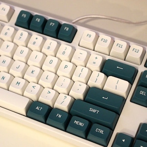 Keycaps / Green White / 149 Keys