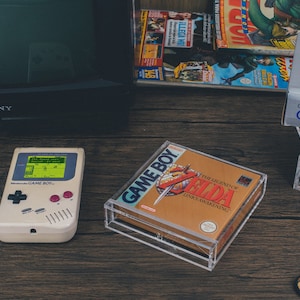 UV protected methacrylate box - Nintendo Game Boy, Color and Advance games - Does not include games or other items