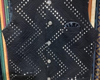 Men's Chikankari Cotton Nehru Jacket: Embroidered Indian Vest