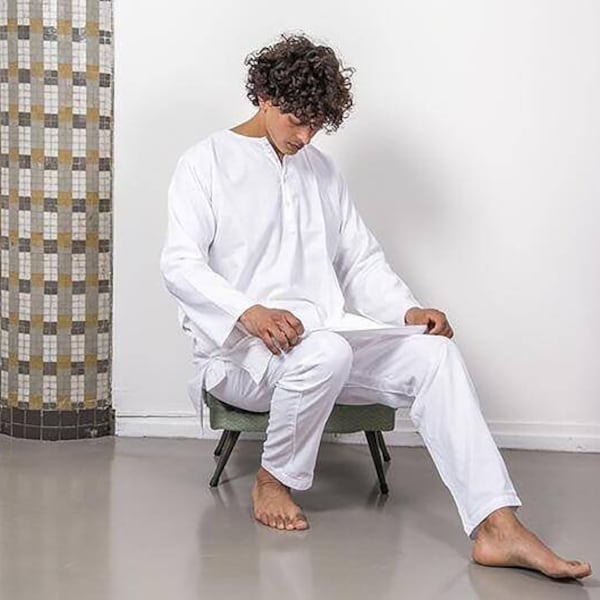 Men's Indian Yoga Kurta Pajama Altimet Item 100%Cotton Good And Best Quality Kurta Pajama Set Solid Color White Meditation Suits