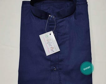Handgemaakte marineblauwe katoenen Kurta: Indiase herenkleding