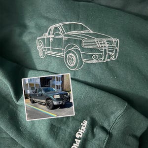 写真を使ったカスタム刺繍の車のポートレートスウェットシャツ、パーソナライズされた車のお父さんシャツ、トラックのポートレート、レーシングカー、クラシックカー、お父さんへのギフト