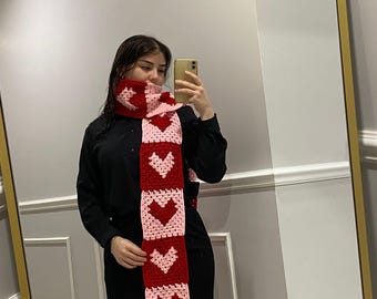 Sciarpa a cuore rosso fatta a mano, lunga sciarpa quadrata della