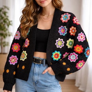 Cárdigan de ganchillo morado con flores 3D, chaqueta colorida, jersey hecho a mano, suéter de punto, cárdigan bohemio, suéter de punto estilo cottagecore de ganchillo Black