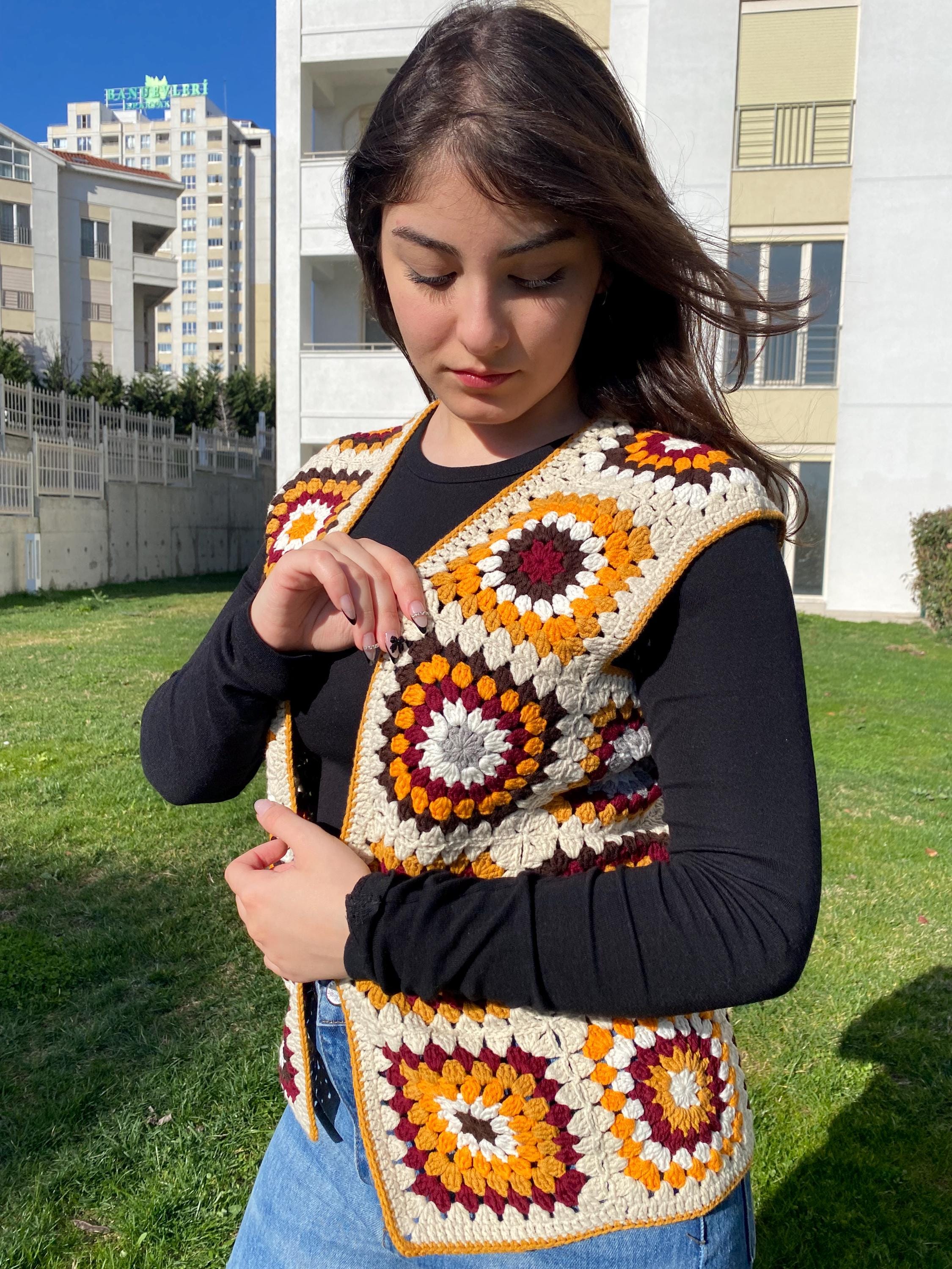 ヴィンテージ　クロシェ編み　ハンドニット　手編み　B23 ヴィンテージ クロシェ編み ハンドニット 手編み B23 楽天市場】ベスト