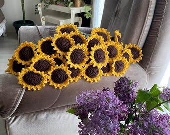 LEFORUP Flower Bouquet Blanket, Crochet 3D Flowers Rose Bouquet Blanket Handmade, Finished Or Material Package For Mother's Day Birthday Home Decor (Style-E, Finished Blanket