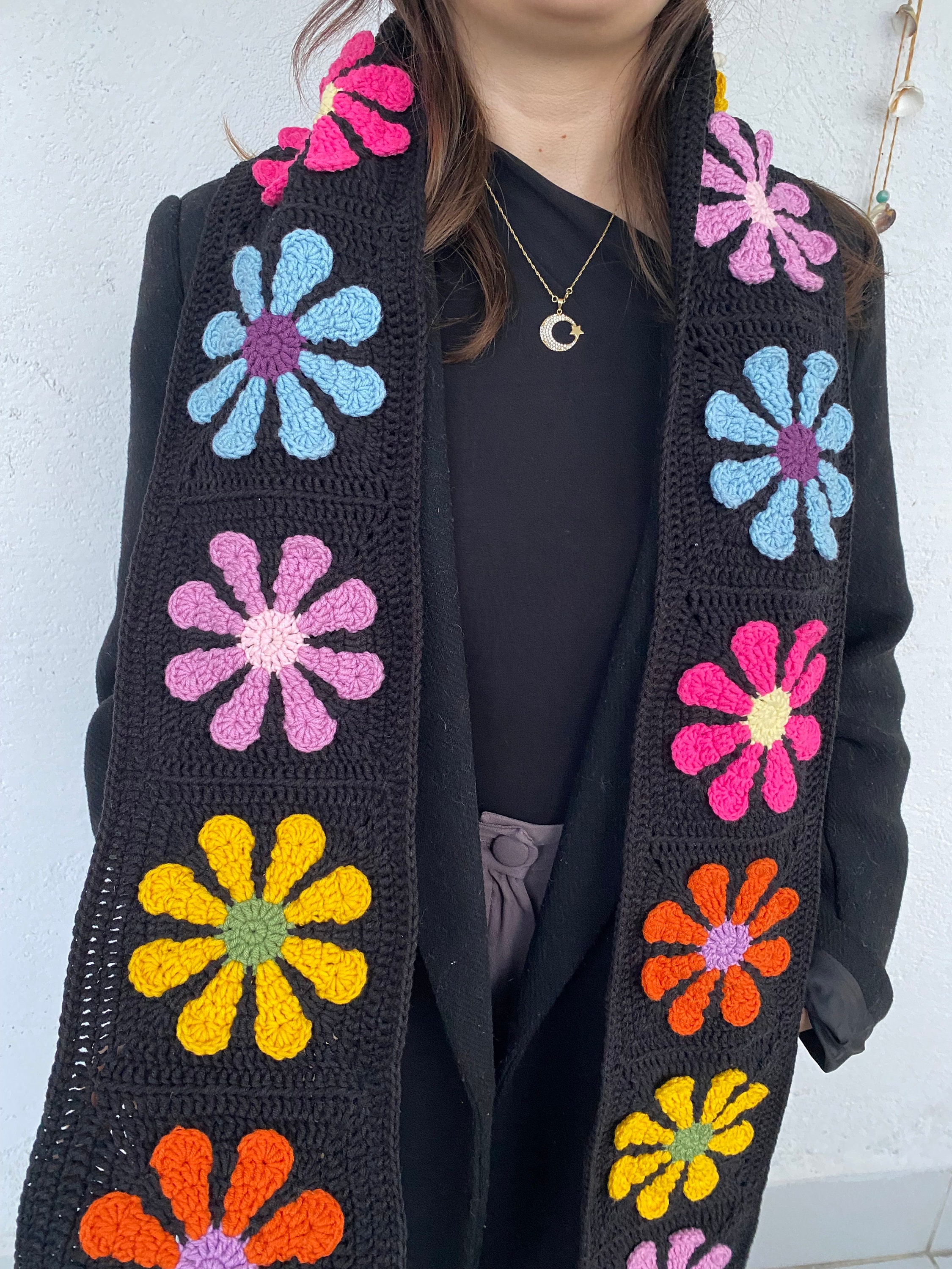 Crochet Daisy Granny Square Scarf, Winter Accessories Crochet Daisy Granny Square Scarf, Winter Accessories