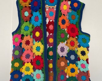 Häkelweste, 3D-Blumenweste für Männer, handgemachte bunte Weste, Hippie-Kleidung Herrenpullover, Festivalweste, Strickmode Herren, Vatertagsgeschenk