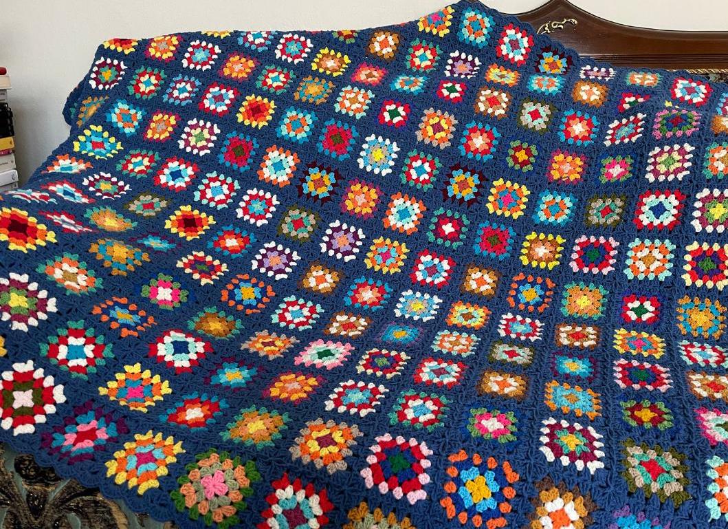 Handmade Afghan,Crochet Roseanne's Blanket,Costum Blanket,İndigo Blue Granny Square Afghan,Knit Sofa Throw,Mother's Day Gift,Gift for Parent