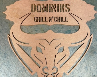 Personalisierte Grill N' Chill Schild BBQ Grillplatz Outdoorküche Dekoration Grillecke in verschiedenen Farben