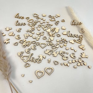 Scatter decoration wedding - table decoration for the wedding - decorative hearts, love, doves & swans - bride and groom - wedding ceremony