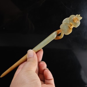 Beautiful Plum blossom jade hairpin,Natural Xiu Jade Hairpin, jade Hand carved flower Hair Stick,Gift for Her K1798