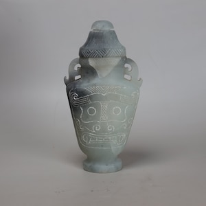 348g Antique Chinese Jade Carved jade vase statue , Collection, Chinese jade statue K1370