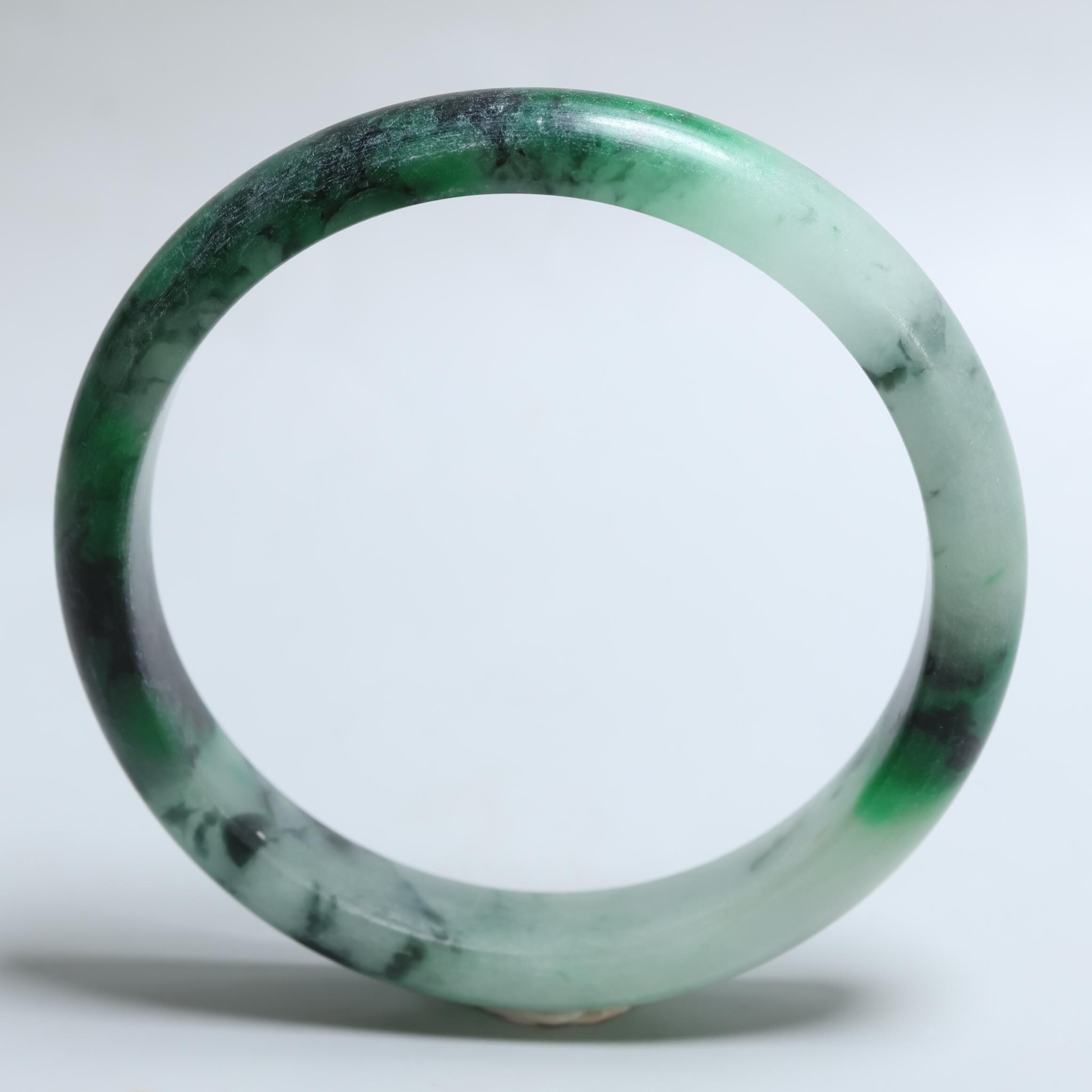 天然翡翠彫刻ブレスレット、内径61mm、高級翡翠バングル、ホリデー