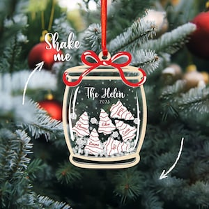 Personalized Family Christmas Ornament: 3D Shaker Keepsake, Custom Names & Year 2025