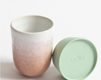 Reusable lids Udo® 2 pieces Turns your favorite cup into a coffee to go | Reusable & dishwasher safe | Sage green