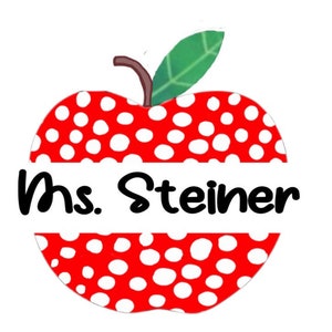 Bloc-notes personnalisé-8.5x 5.5-Polka Dot Apple-Cet adorable cadeau de rentrée scolaire ne manquera pas d’égayer la journée d’un enseignant spécial!