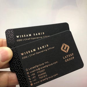 Czarna wizytówka papierowa - Róża, matowe srebro i czarna folia, Czarne karty, Wizytówka menedżera - Karty VIP