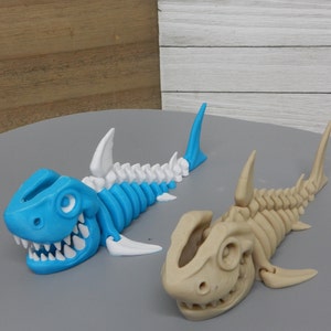 Flexible Skeleton Shark 3D Print | Articulating Flexi Factory Design | Multiple Colors | Ocean Gift for Kids & Collectors