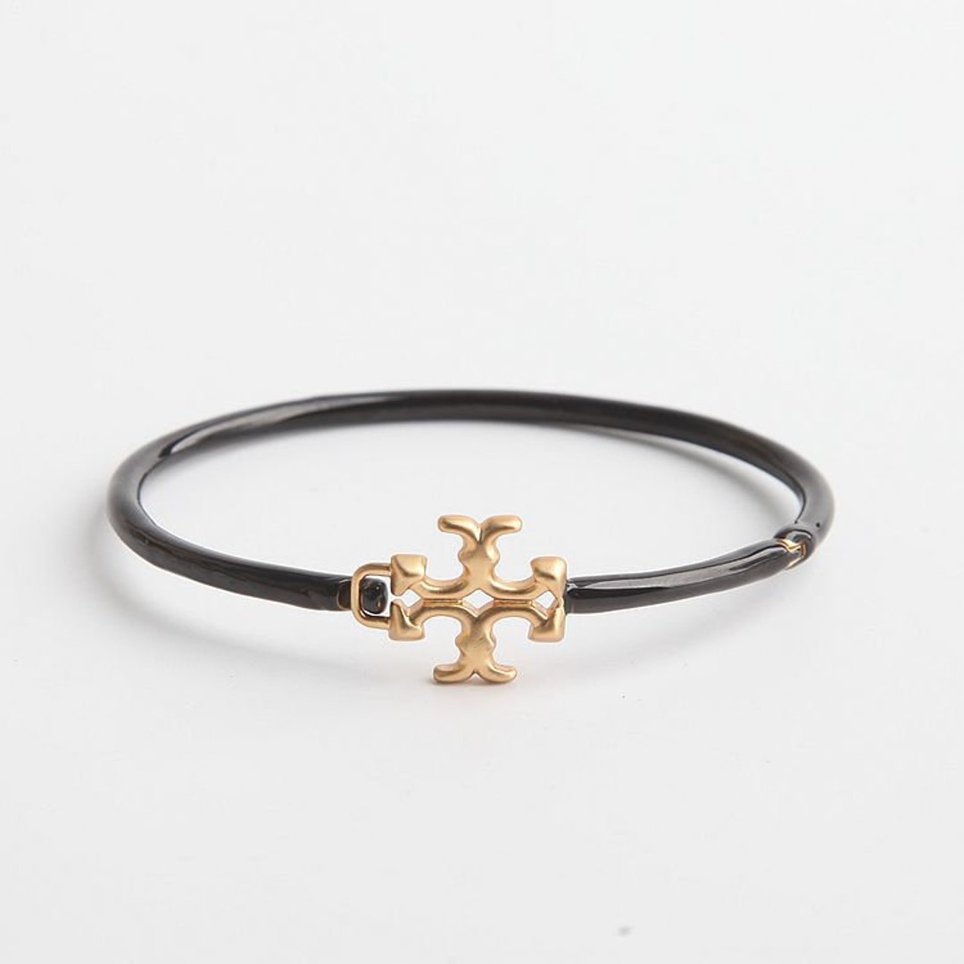 Kira hinged slim on sale bracelet