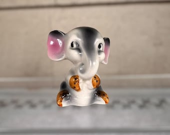 ヴィンテージの擬人化象の置物：キッチュな象の装飾 - Etsy 日本