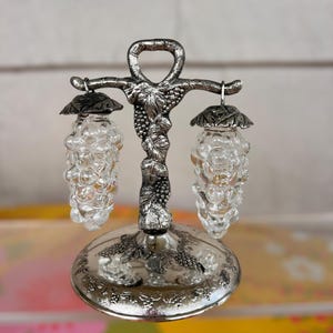 Vintage Grape Cluster Salt and Pepper Shakers with Silver Stand – Made in Japan for APCO Designs