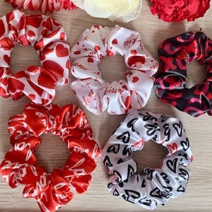 Chouchou pour la Saint-Valentin / Cœurs / Amour / Chouchous / Vacances / Satin / Rouge / Rose / Cadeaux pour elle