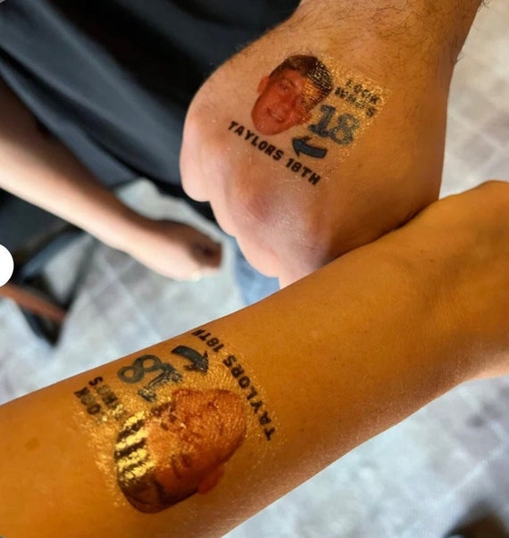18esimo compleanno tatuaggi temporanei personalizzati per il 18esimo  compleanno festa tatuaggio per il 21esimo compleanno favori per compleanno  squadra tatuaggio personalizzato -  Italia