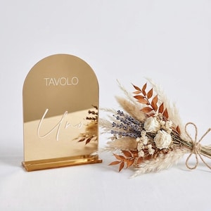 Tischkarten aus goldfarbenem Spiegel-Plexiglas für Hochzeiten