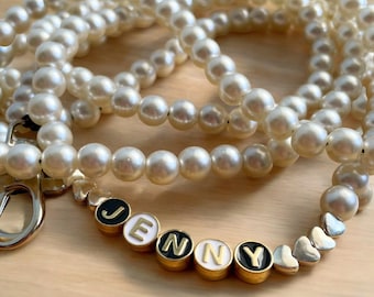 Pearl crossbody phone lanyard, custom name beaded strap, personalized ID badge holder, hands-free teacher phone leash, long pearl jewelry