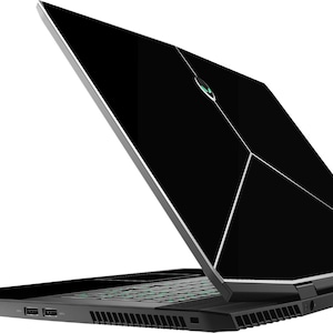 LidStyles Standard Laptop Skin Protector Decal Compatible with Alienware M17X R5