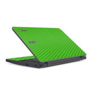 Puede incluir: Un portátil verde con un patrón de fibra de carbono en la tapa. El portátil está abierto, revelando el teclado y la pantalla. El logotipo de Chrome y el logotipo de Acer son visibles en la tapa.