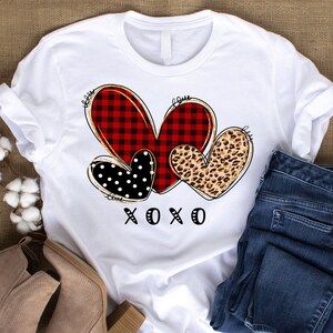 XoXo Harten png; Valentijnsdag shirt; Knuffels en Kusjes; Luipaard Print, Plaid, &Dots; xoxo ontwerp; Sublimatie; PNG bestand