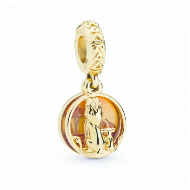 pandora mufasa charm