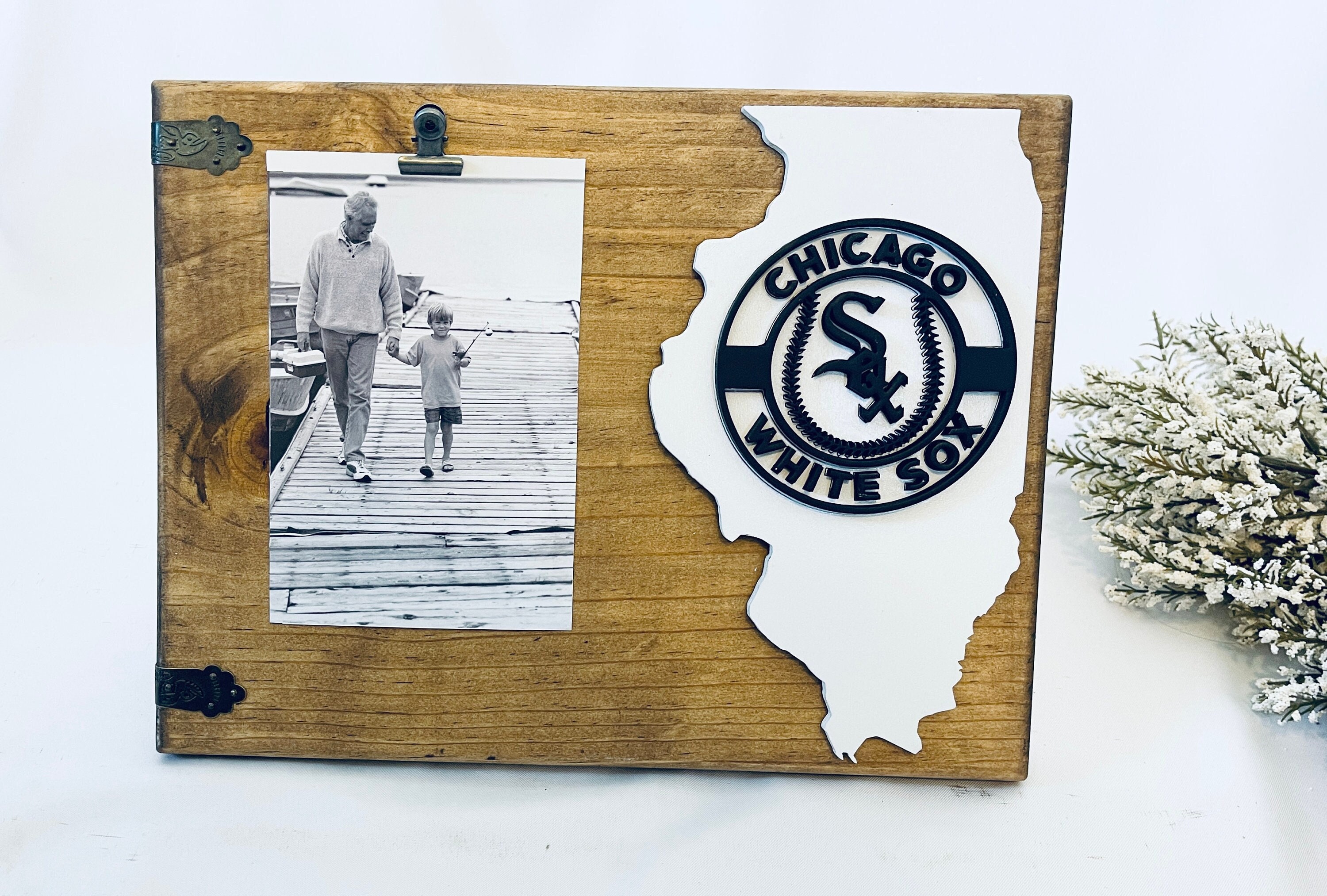 Chicago White Sox Wooden Picture Frame with Illinois Map