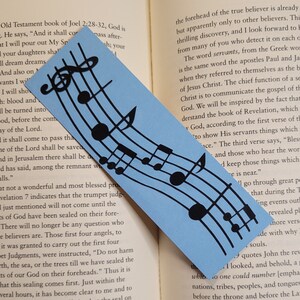 Bookmark Music notes cut from cardstock