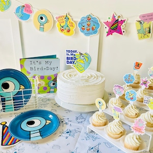 It’s My Bird-Day Party Supplies for Birthday Party Set with Plates adn Tablecloth and Banner Set with Cupcake Toppers Mo Willems Pigeon Book