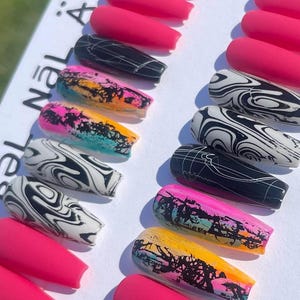 Set #71: 22 Coffin Long Nails for Medium Widths