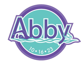 パーソナライズされたスイミングバットミツバロゴ、カスタマイズされたパーティーロゴティールパープルスイムプールスポーツモダンガールズテーマバーミツバパーティーデコレーションゴーグル