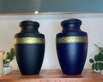 Leaves Metallic Finish Large Adult Cremation Urn for Human Ashes — With Velvet Bag