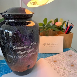 Milky Way - Galaxy Night Sky Urn for Ashes Adult male - Urns for human ashes adult female - Urns - Cremation Urns for Adult Ashes