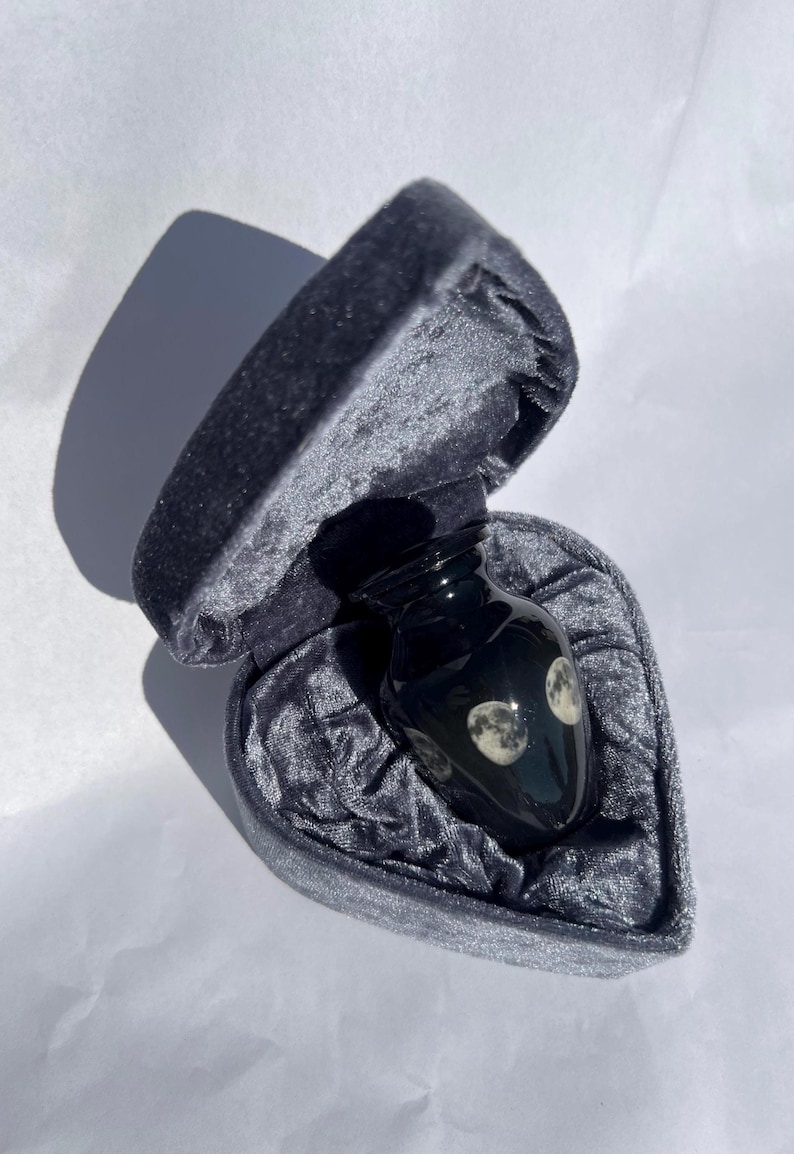 Phases of the Moon mini Keepsake small Urn Black Aluminum Memorial With Heart Box
