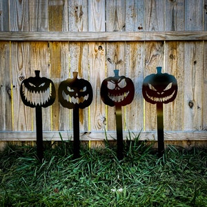 28&#39;&#39; Scary Pumpkin Yard Stakes, Metal Halloween Yard Stakes, Scary Halloween Outdoor Decor, Yard Signs, Outdoor Fall Decor, Fall Pumpkin