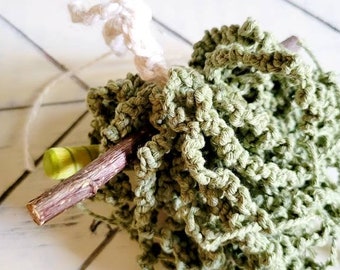 Mountain Grass Bird Toy