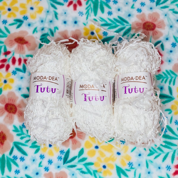 Moda Dea Tutu Yarn, White