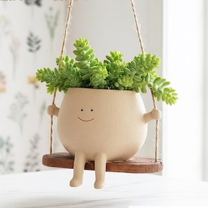 Cartoon Swing Planter Resin Head Pot, Hanging Wall Plant Pot for Garden Patio Decor, Cute Outdoor Indoor Flower Planter Gift