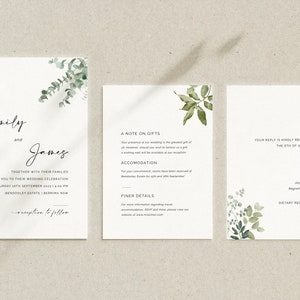 Könnte beinhalten: Hochzeitseinladungssuite im minimalistischen Design mit einer Aquarell-Illustration von Eukalyptusblättern. Die Einladung enthält die Namen "Emily und James", das Datum und die Uhrzeit der Hochzeit sowie den Ort. Die RSVP-Karte enthält einen Hinweis auf Geschenke, Unterkunftsdetails und eine Bitte um Antwort bis zum 8. August 2023.